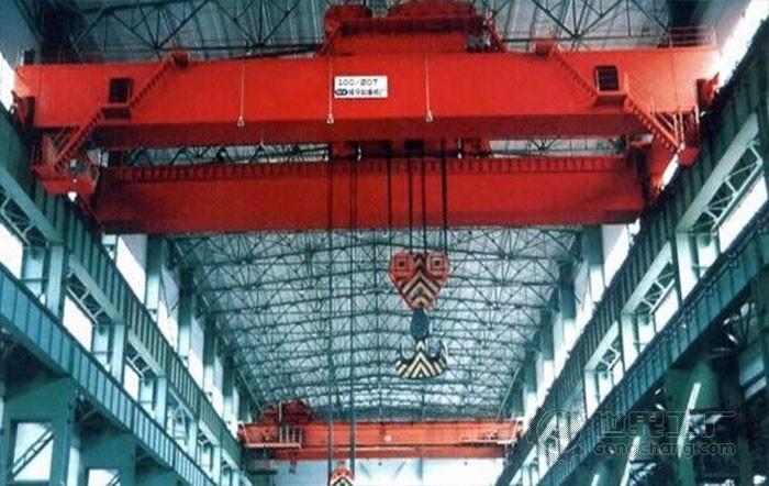 QD100吨/100吨 冶金电动双梁桥式起重机_桥式起重机